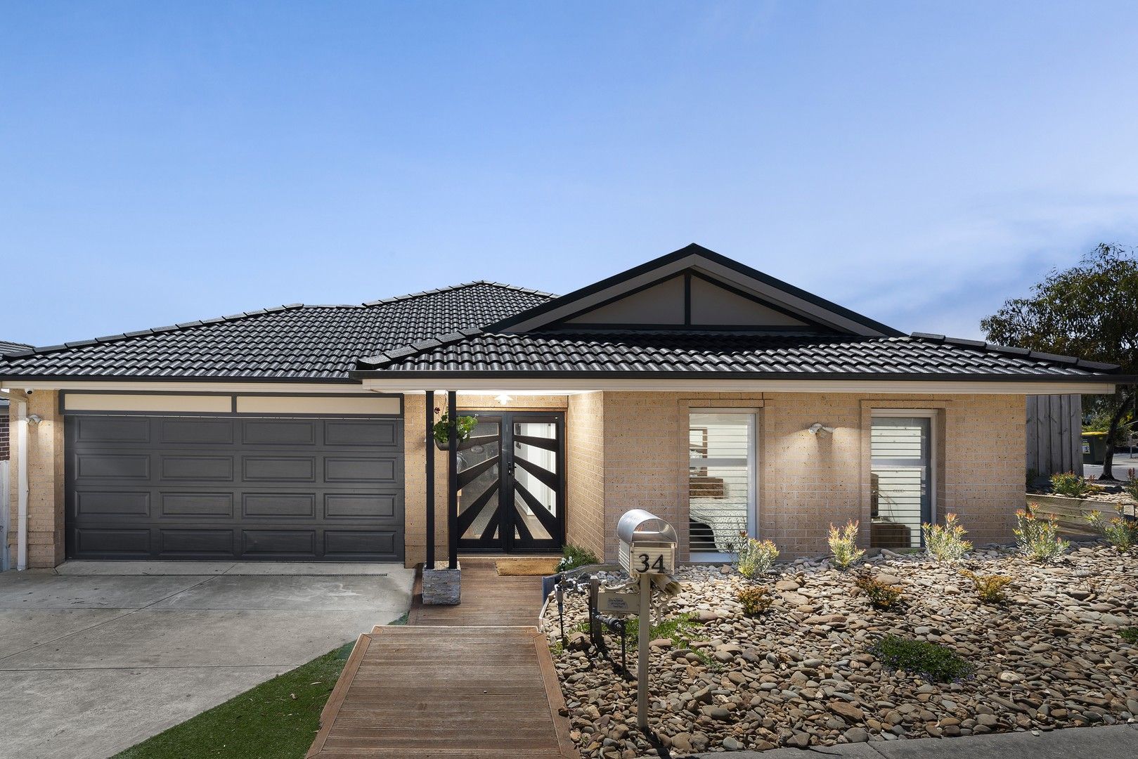 4 bedrooms House in 34 Keeper Street SUNBURY VIC, 3429