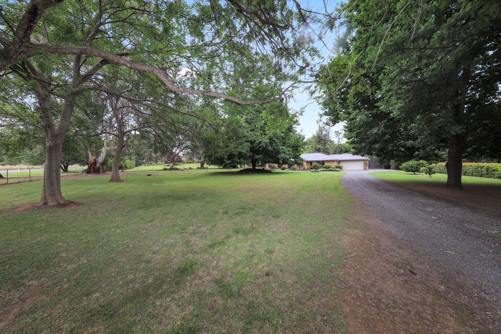 38 Boonderoo Road, Tumut NSW 2720, Image 1