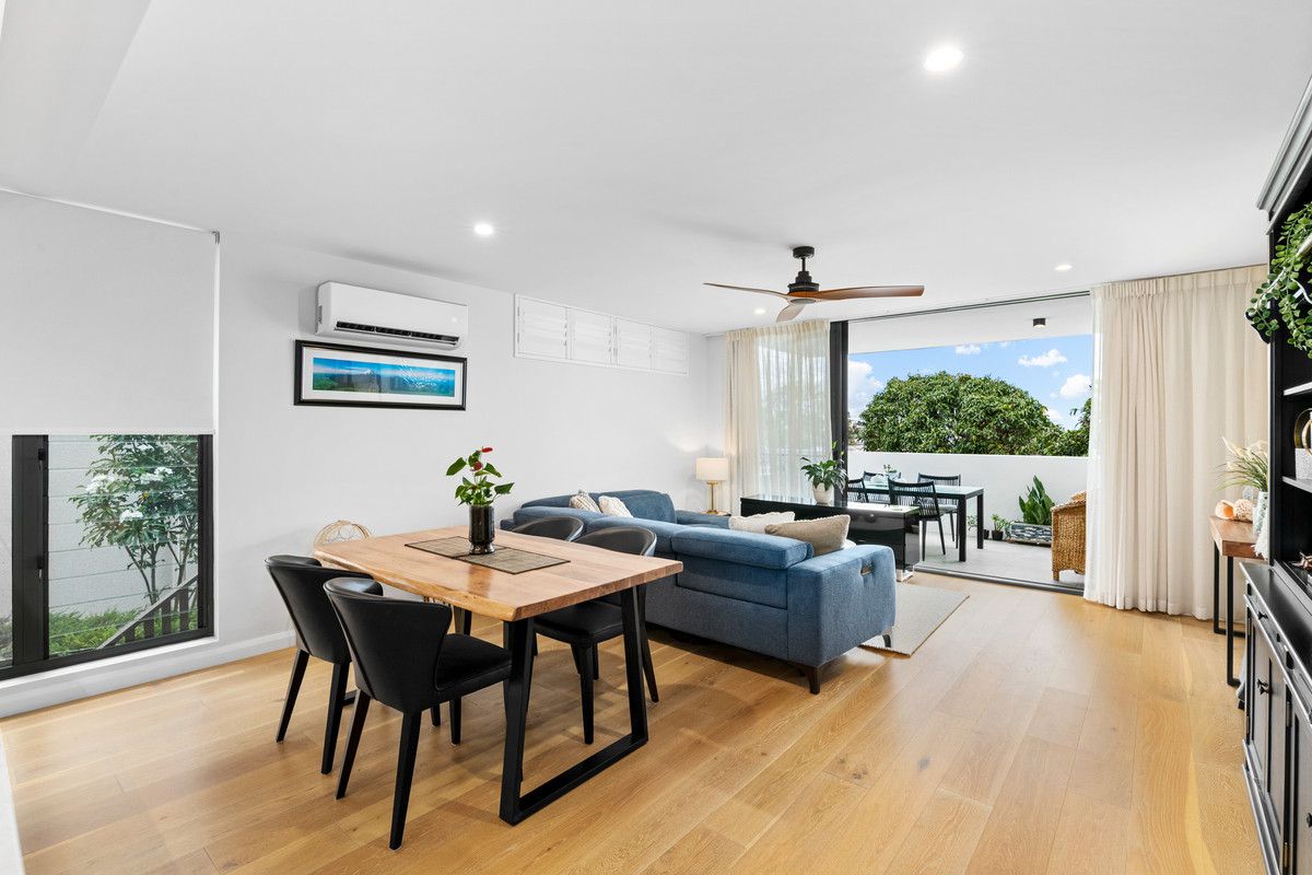 2/96 Ernest Street, Manly QLD 4179, Image 1