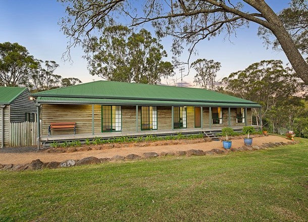 33 Box Tree Court, Mount Rascal QLD 4350