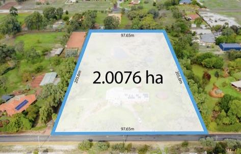 6 bedrooms House in 123 Park Street HENLEY BROOK WA, 6055