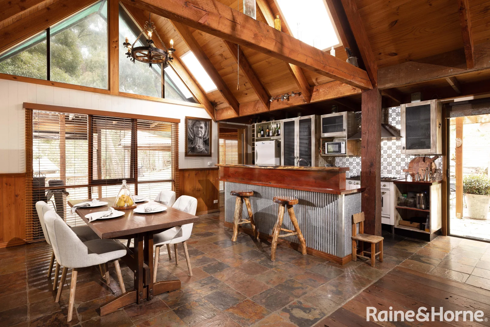 Additional image 5 of 90 Ellandee Crescent, Macedon VIC 3440