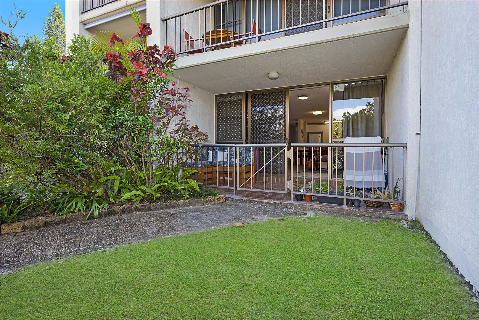 2/43 Albert Street, Kings Beach QLD 4551, Image 2