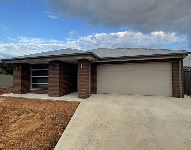 38 Augusta Crescent, Tatura VIC 3616