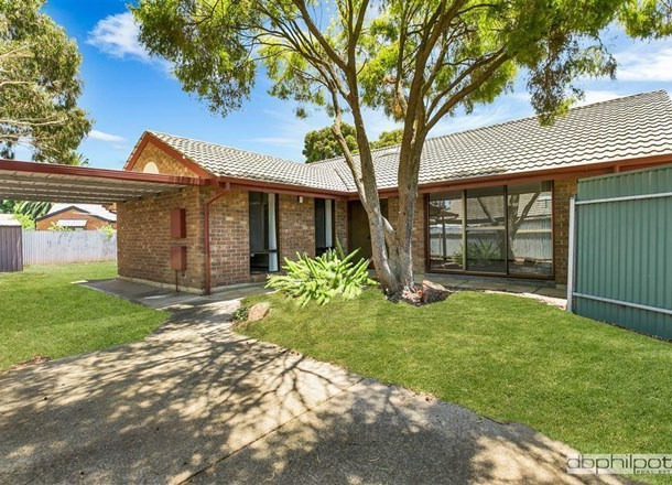 27 Exeter Terrace, Renown Park SA 5008