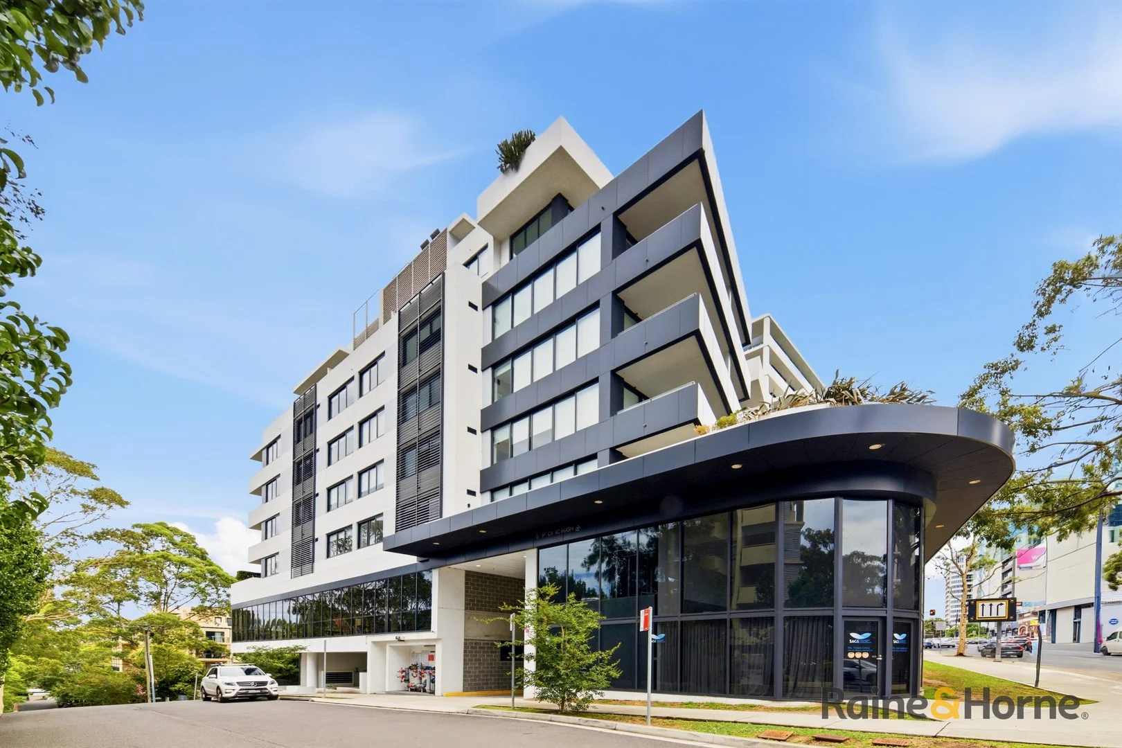 602/1 Freeman Road, Chatswood NSW 2067