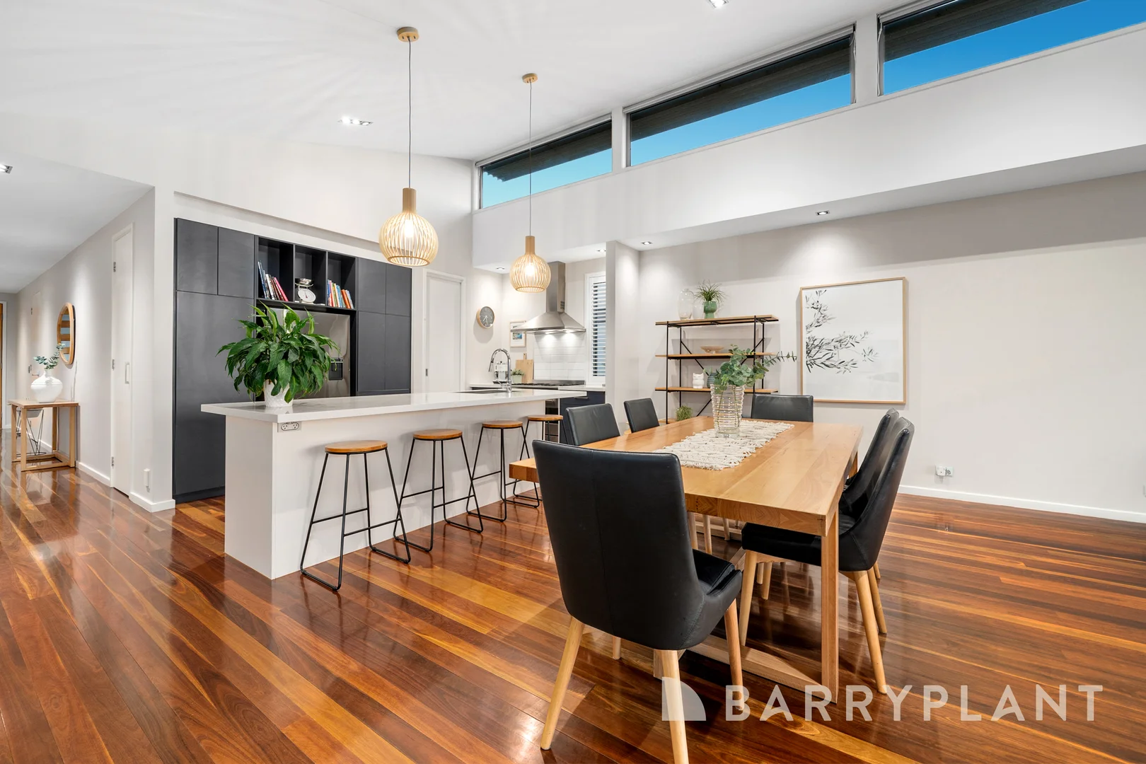 Additional image 2 of 8 Bella Vista Close, Macleod VIC 3085