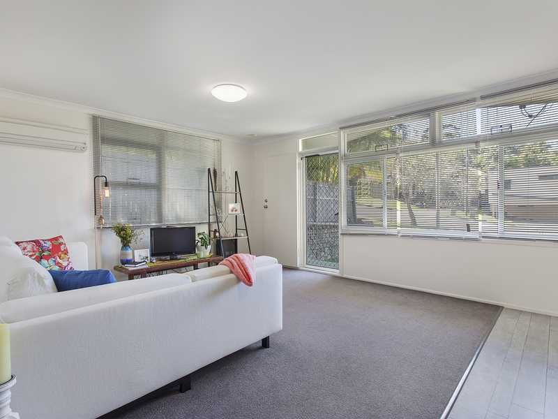 38 Ballow Street, Coolangatta QLD 4225, Image 1