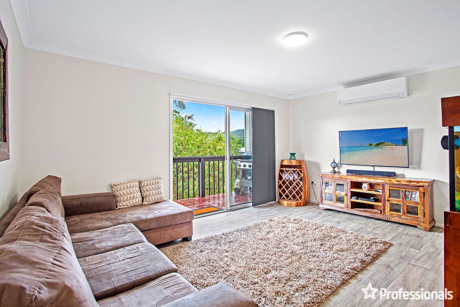 10 Ferguson Close, West Gosford NSW 2250, Image 1