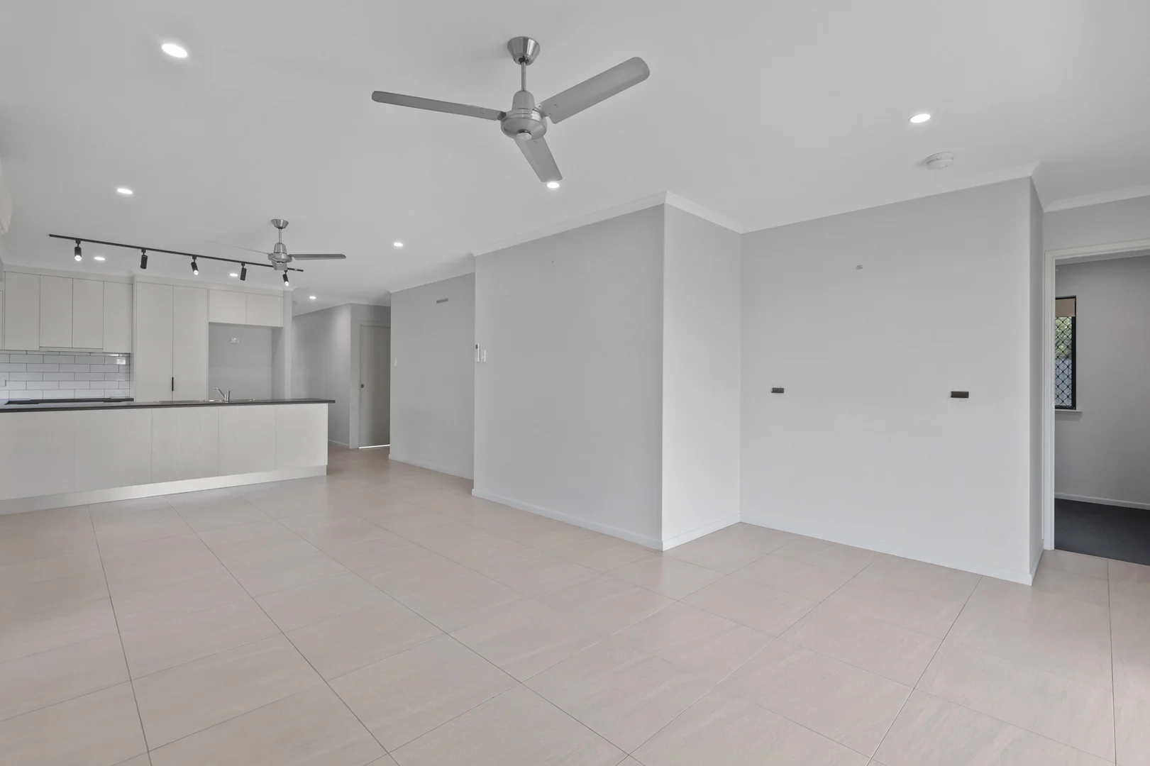 Additional image 10 of 8 Amara Street, Rural View QLD 4740