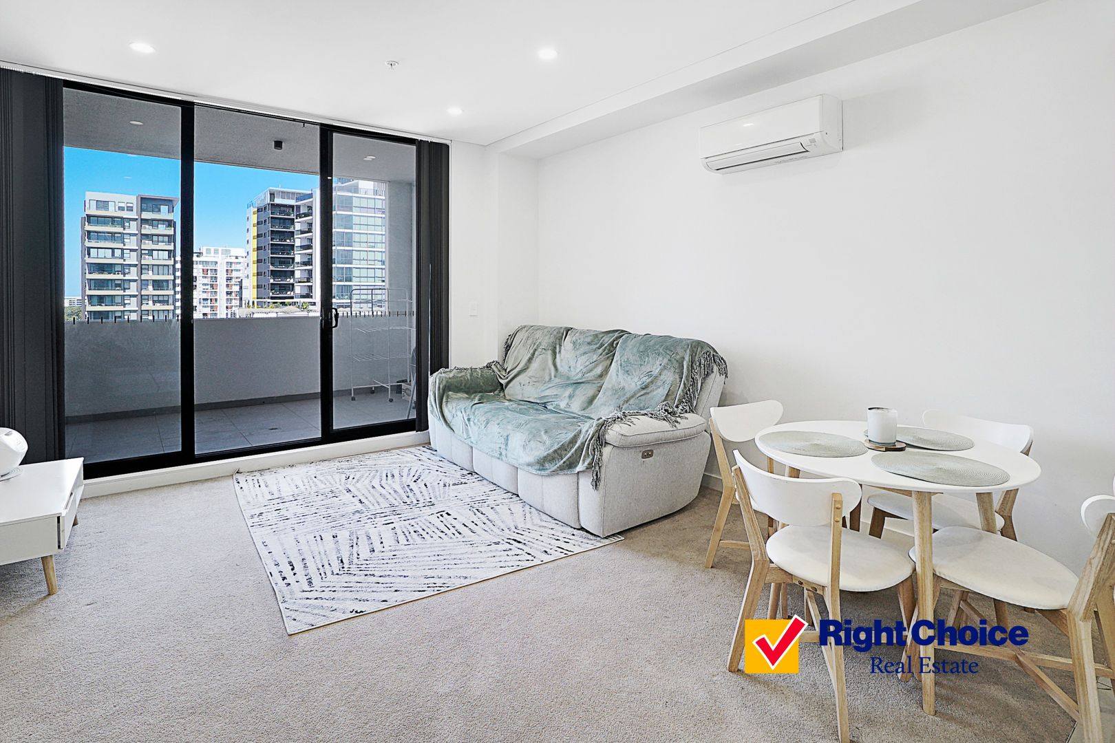 505/14 Auburn Street, Wollongong NSW 2500, Image 2