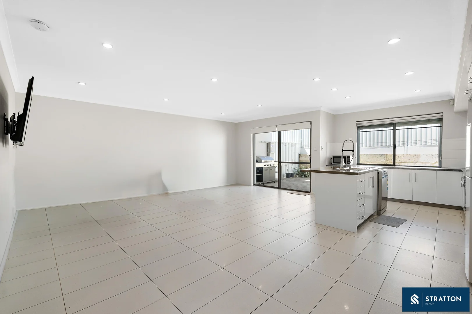 Additional image 7 of 8/39 Edinburgh Road, Forrestfield WA 6058