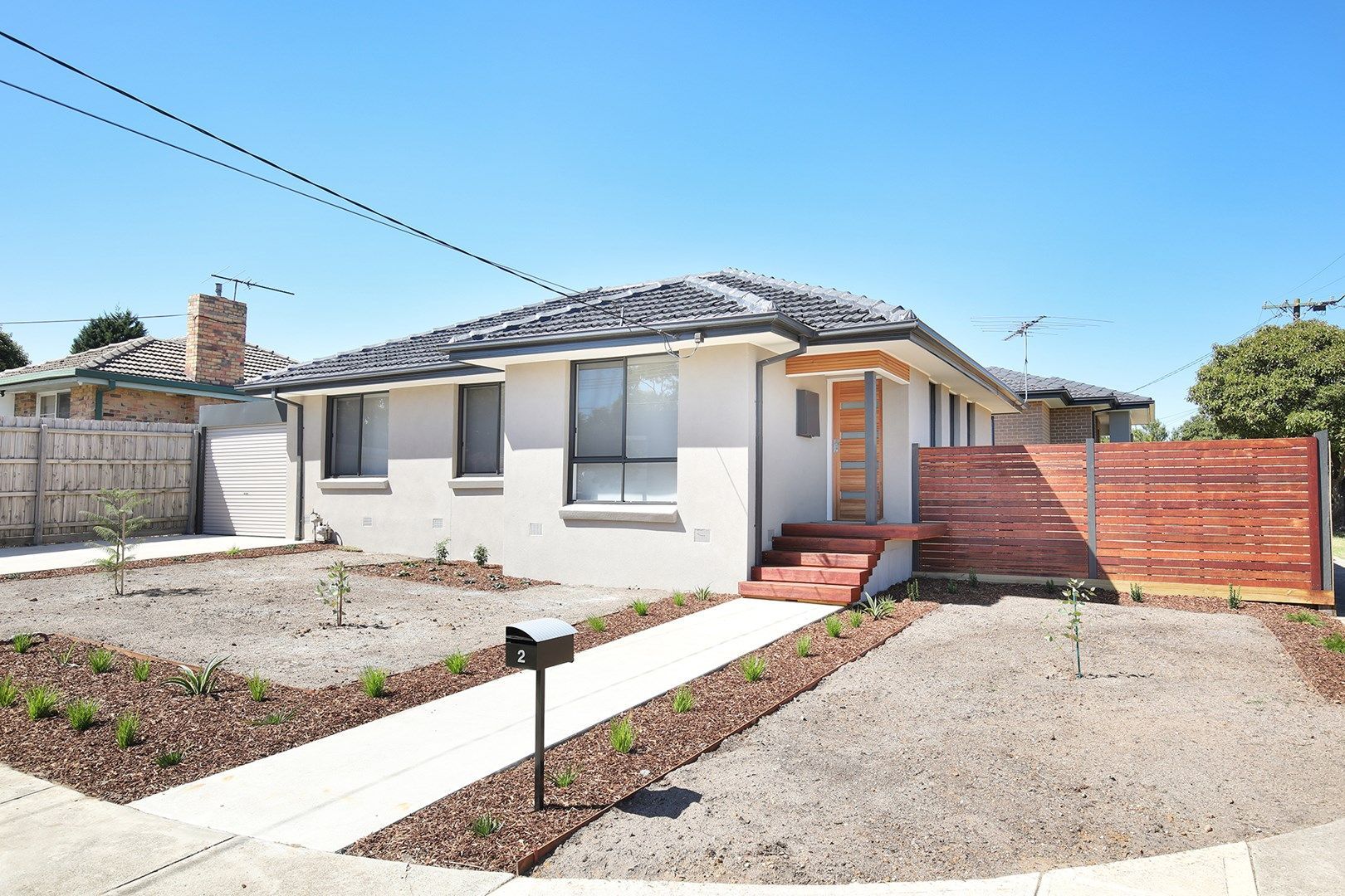 2 Marks Avenue, Heidelberg Heights Property History & Address