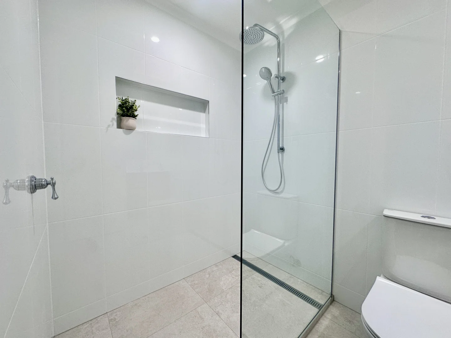 Additional image 6 of unit 3/4 Portside Ct, Noosaville QLD 4566