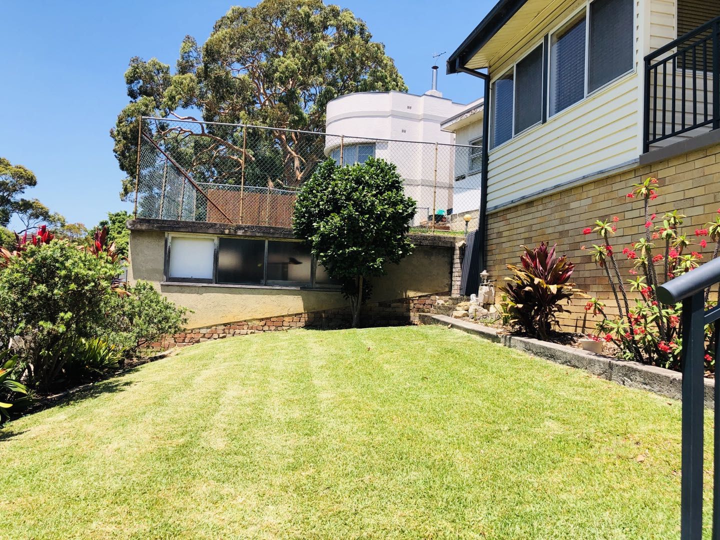 1 bedrooms House in 61 campbell Street MANLY VALE NSW, 2093