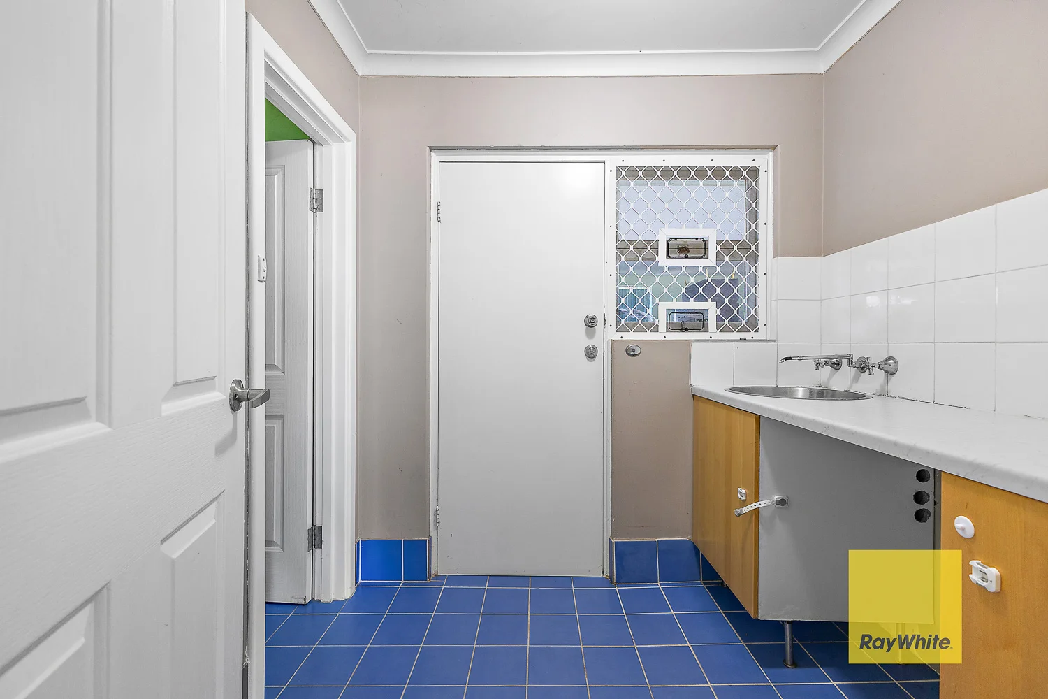 Image 13