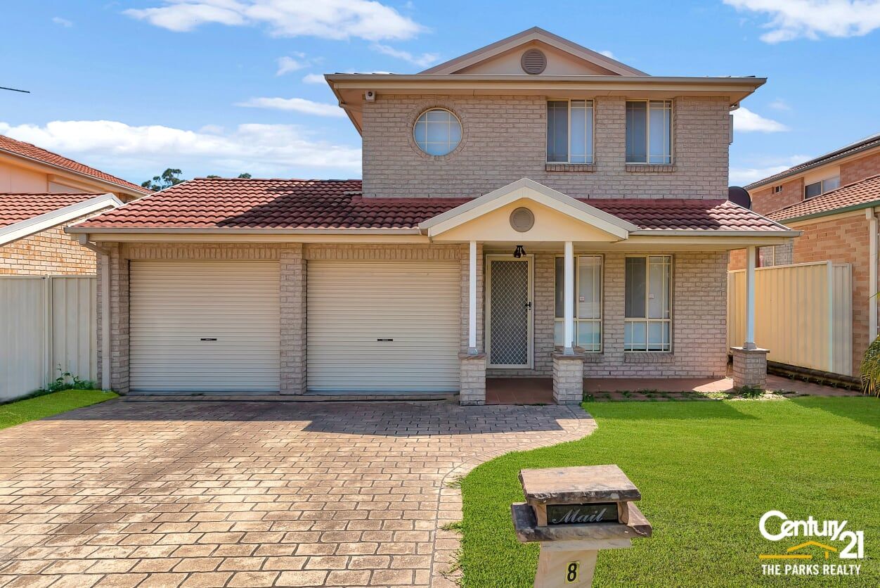 8 Cartier Crescent, Green Valley NSW 2168, Image 0