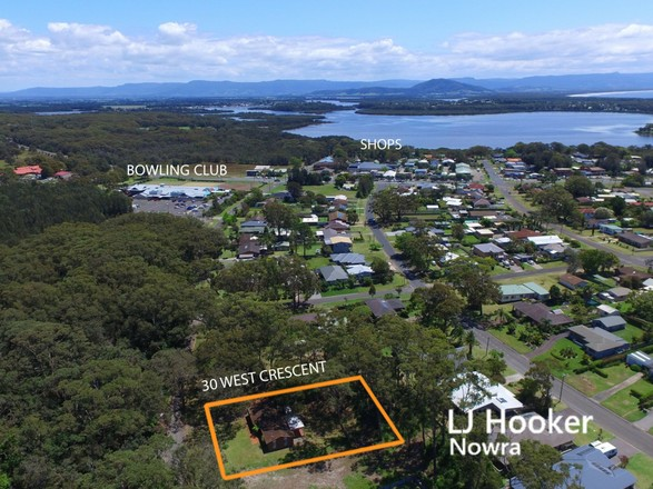 30 West Crescent, Culburra Beach NSW 2540