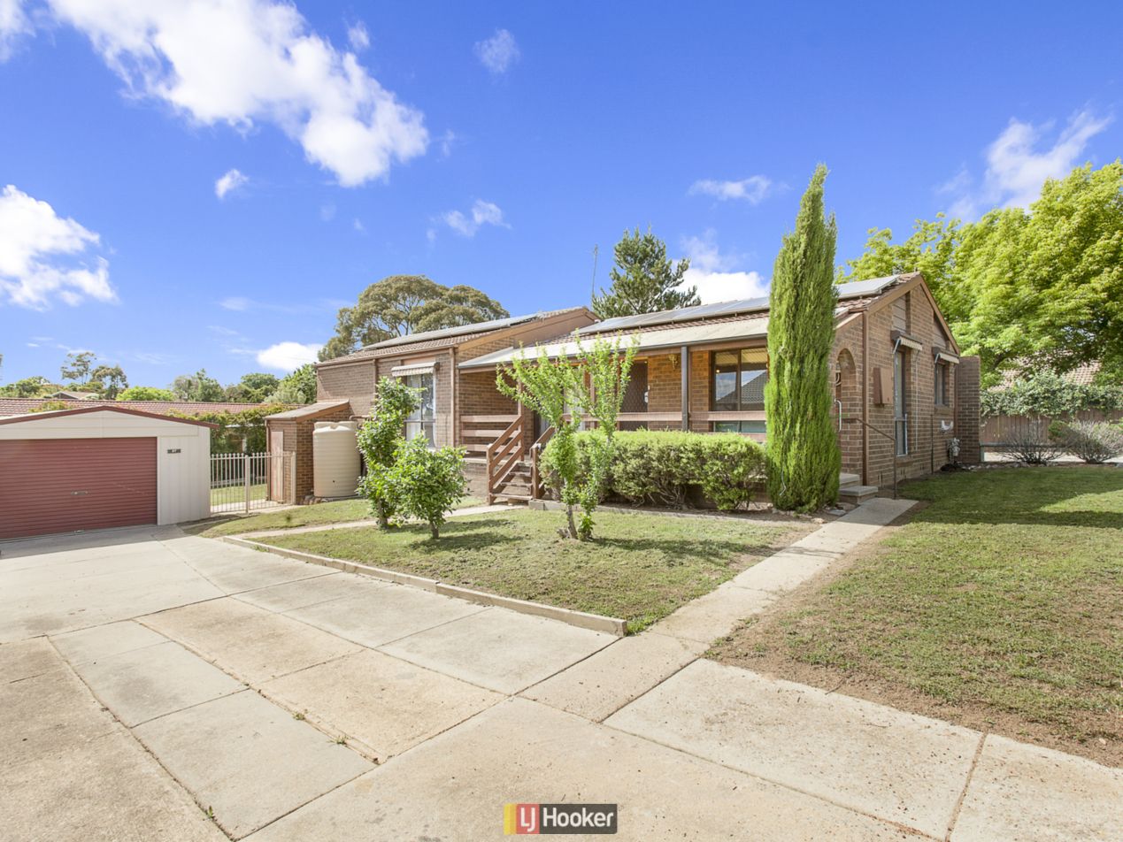 37 Ennor Crescent, Florey ACT 2615, Image 0