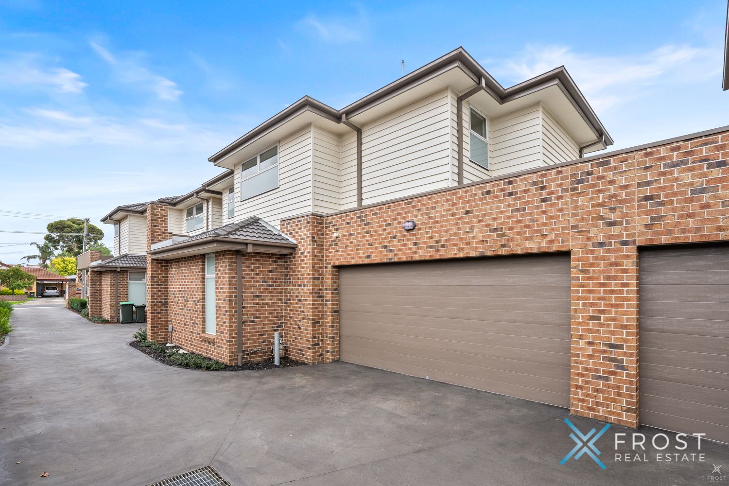 3 bedrooms Townhouse in 2/20 Surrey Street PASCOE VALE VIC, 3044