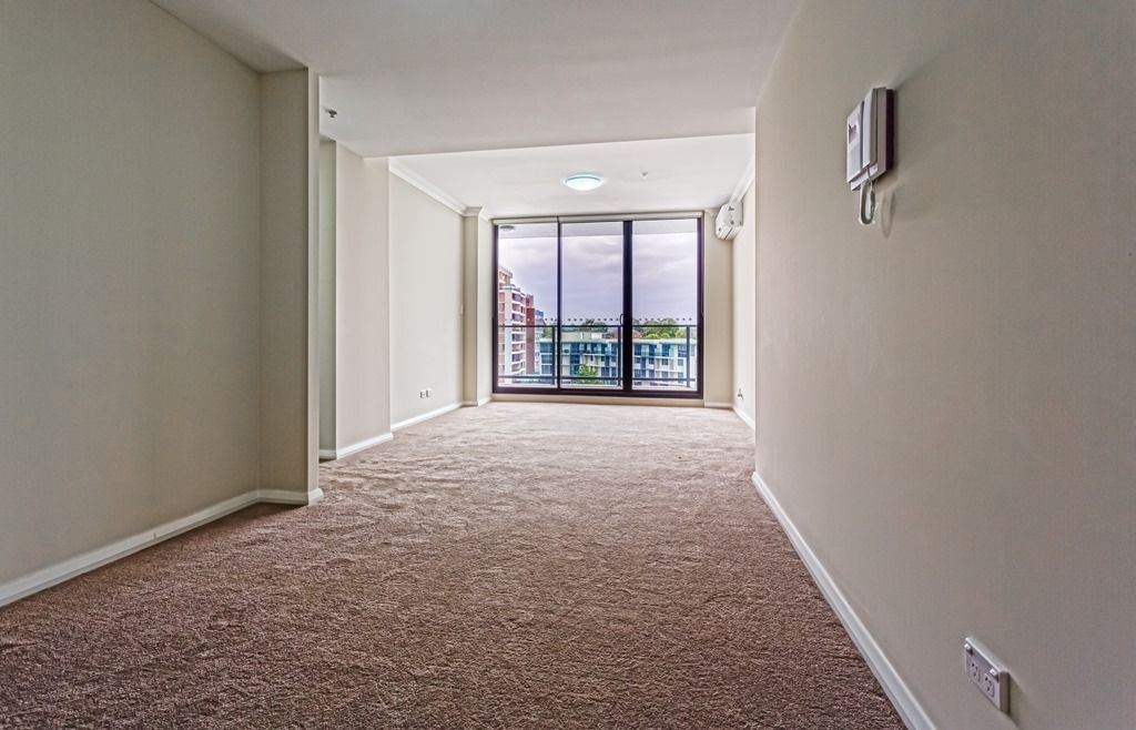 1 bedrooms Apartment / Unit / Flat in 204A/109-113 George Street PARRAMATTA NSW, 2150