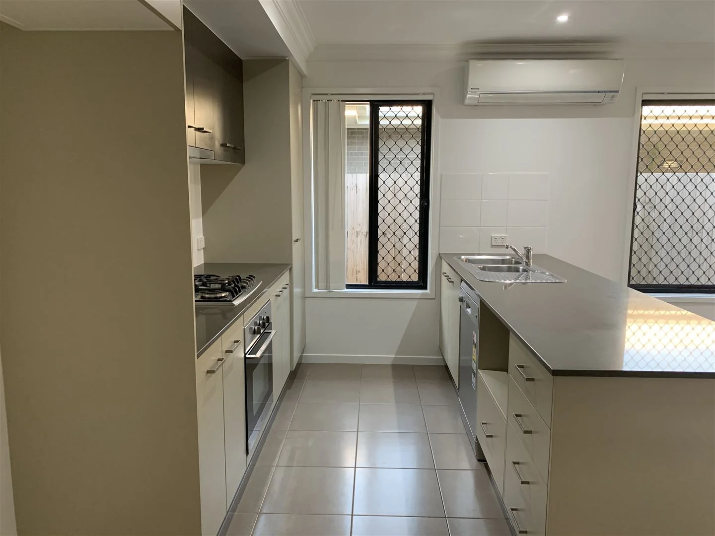 Additional image 2 of 10 Newport Place, Thornlands QLD 4164