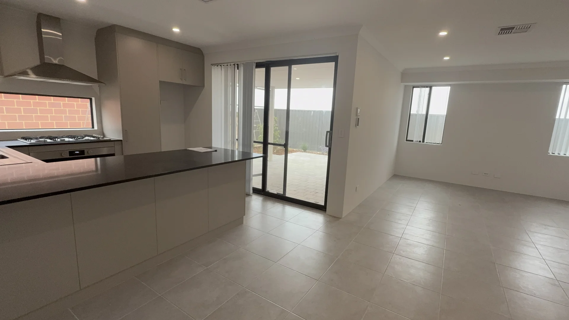 Additional image 5 of 12 Manresa Road, Madora Bay WA 6210