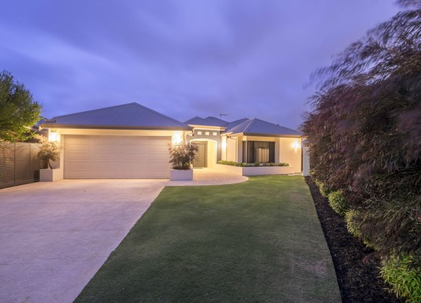 8 Settlers Circle, Gwelup WA 6018