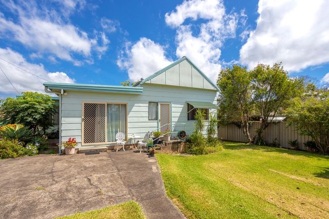 Picture of 20 Spence Street, TAREE NSW 2430