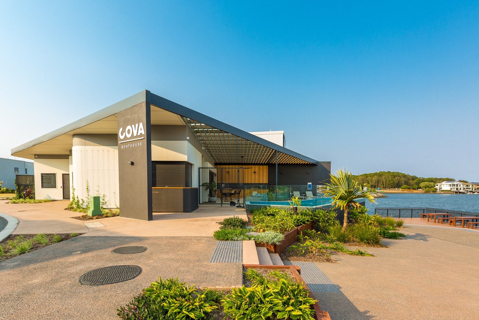 4 bedrooms House in 3 Beacon Lane HOPE ISLAND QLD, 4212