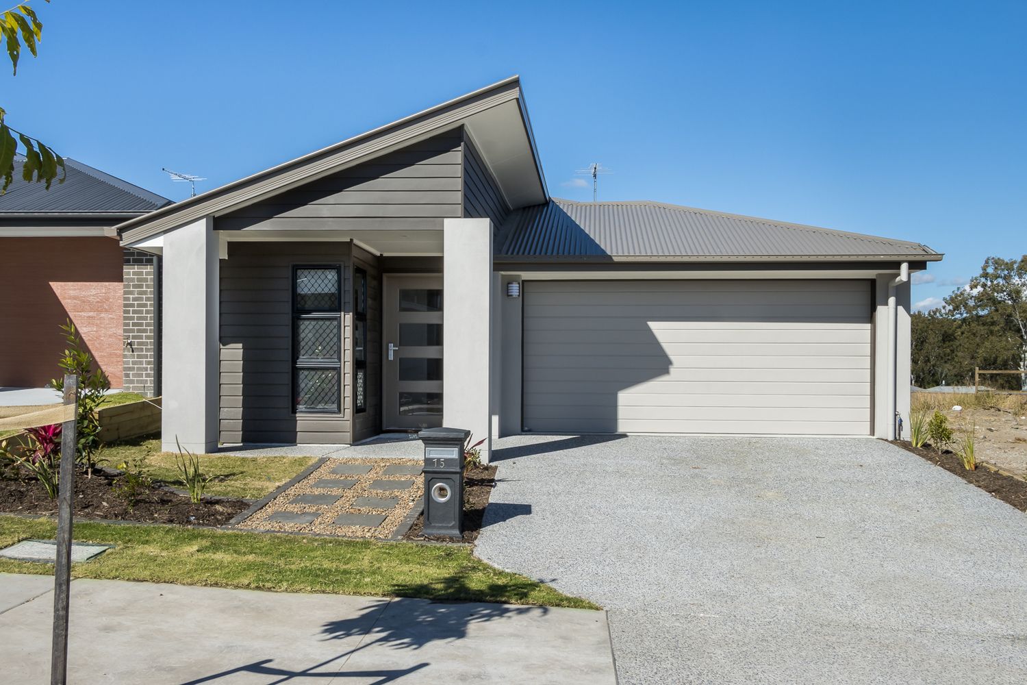 4 bedrooms House in 15 Brookhaven Boulevard BAHRS SCRUB QLD, 4207