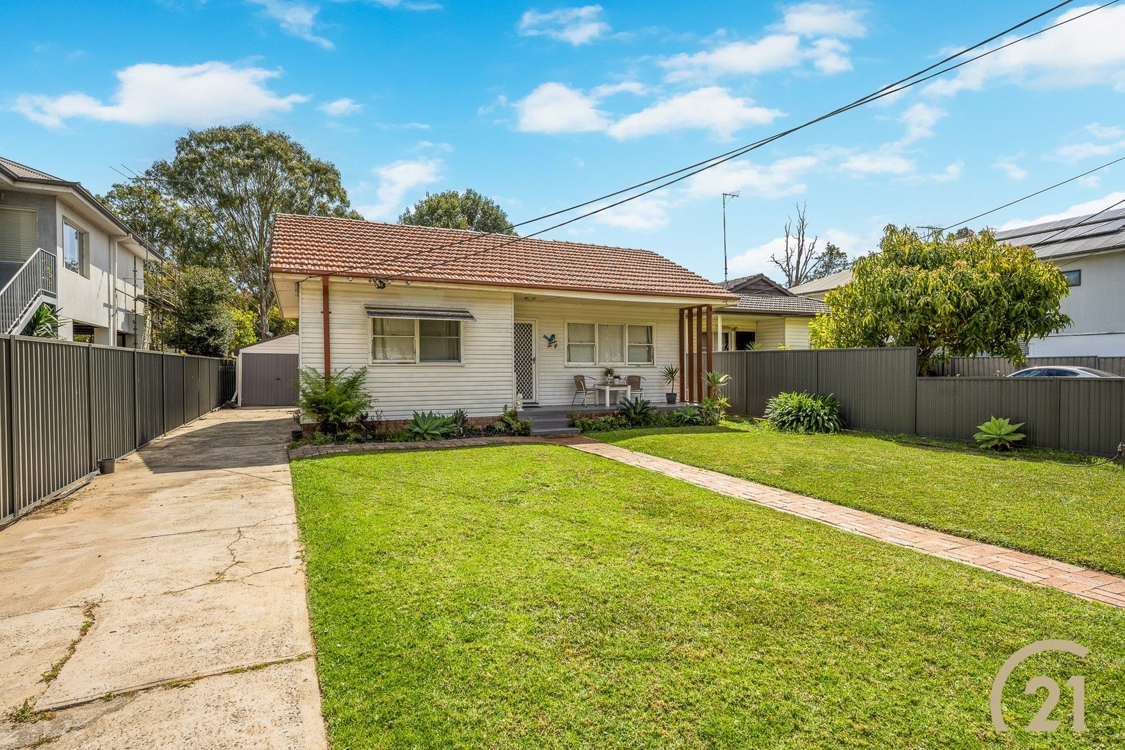 69 Waterside Crescent, Carramar NSW 2163, Image 0