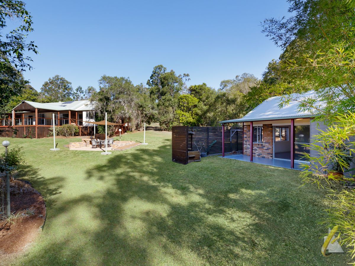 215A Sugars Road, Anstead QLD 4070, Image 2