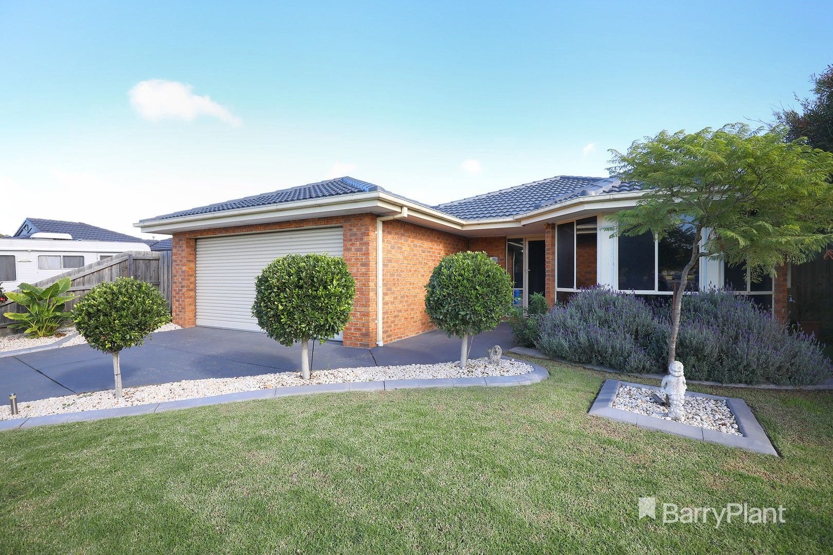 3 bedrooms House in 51 Bounty Way BERWICK VIC, 3806