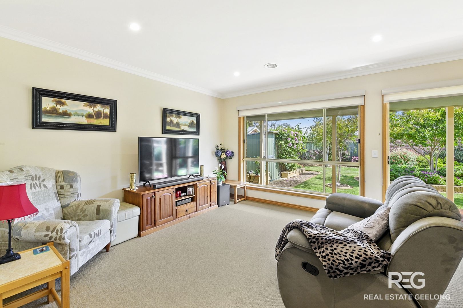 4/26 BUCKINGHAM STREET, Lara VIC 3212, Image 2