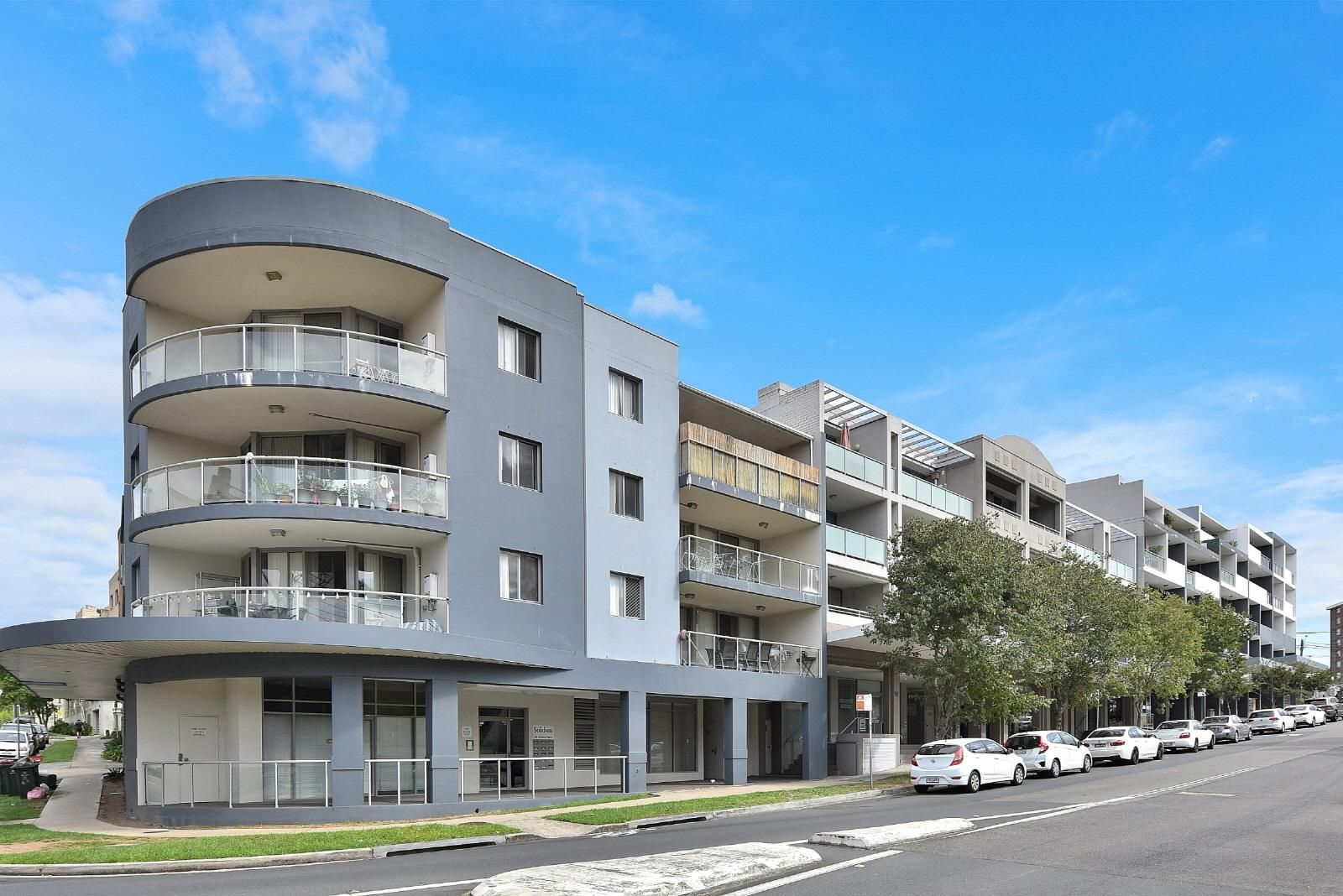 2 bedrooms Apartment / Unit / Flat in 1/28 Herbert Street WEST RYDE NSW, 2114