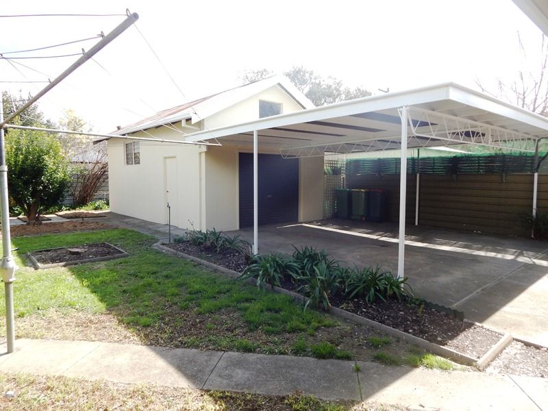 849 David Street, Albury NSW 2640, Image 2