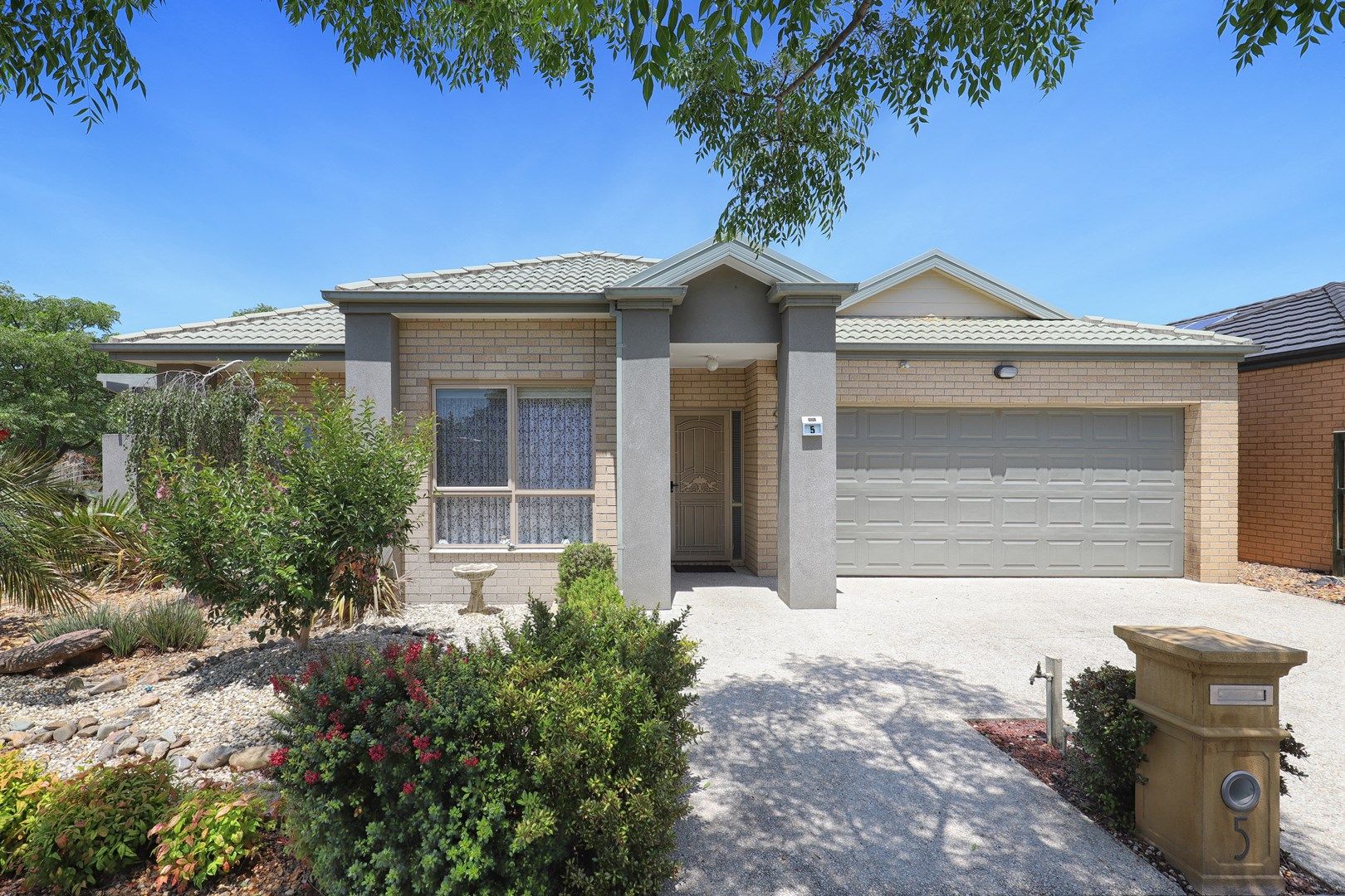 5 Blairgowrie Drive, Craigieburn VIC 3064, Image 0