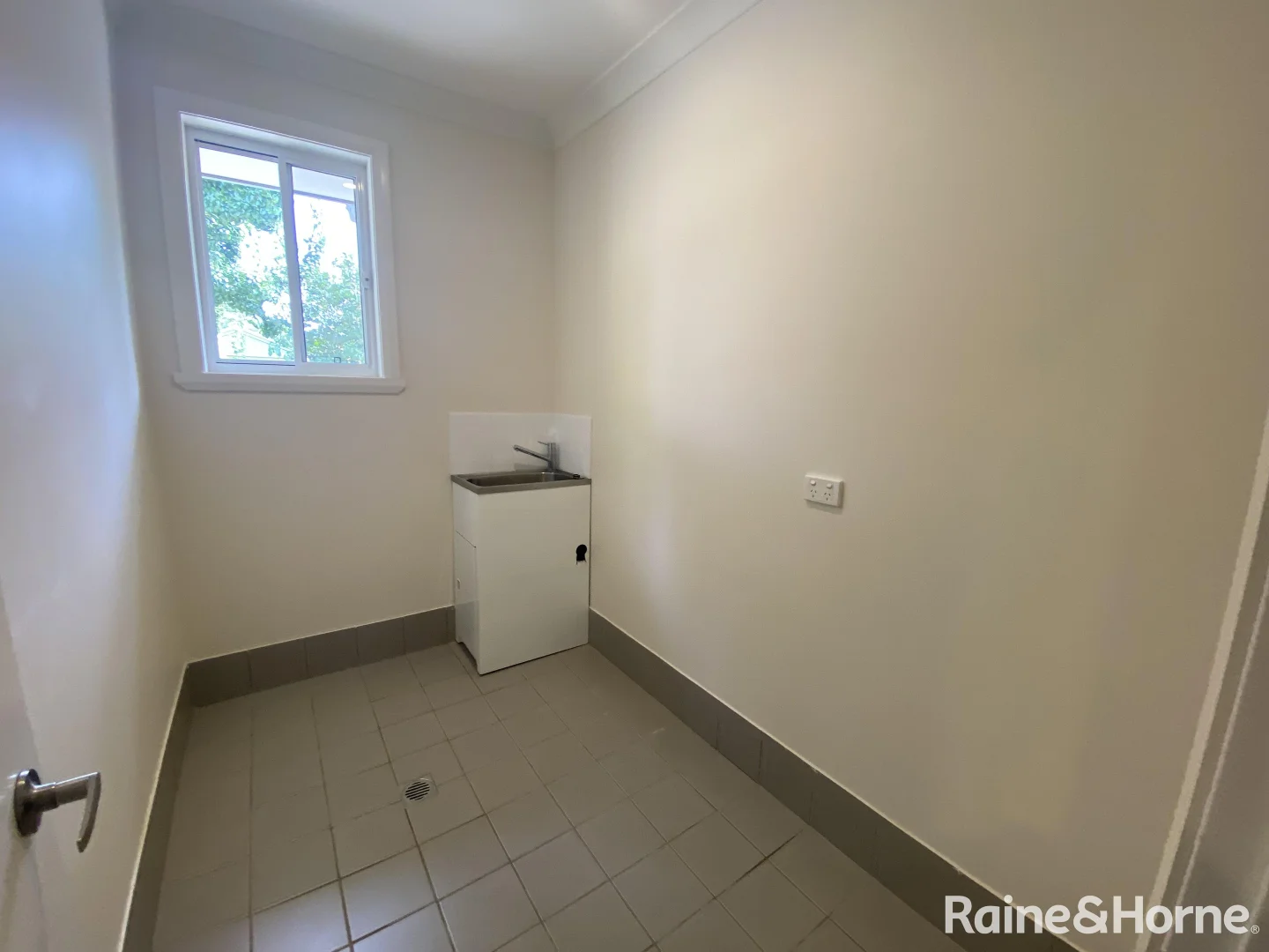 Additional image 7 of 2/42 Autumn Street, Orange NSW 2800