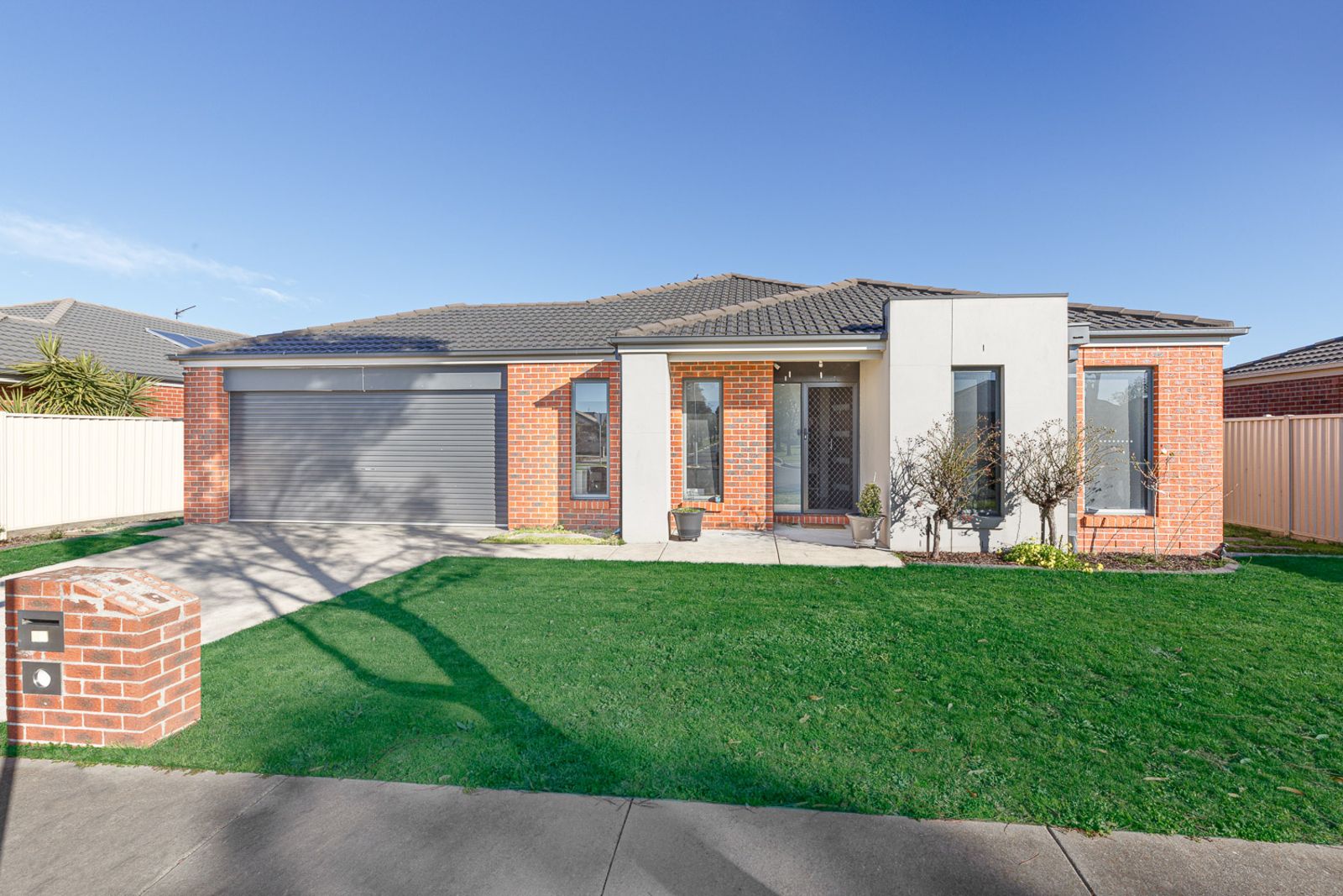 17 Ascot Gardens Drive, Delacombe VIC 3356, Image 0