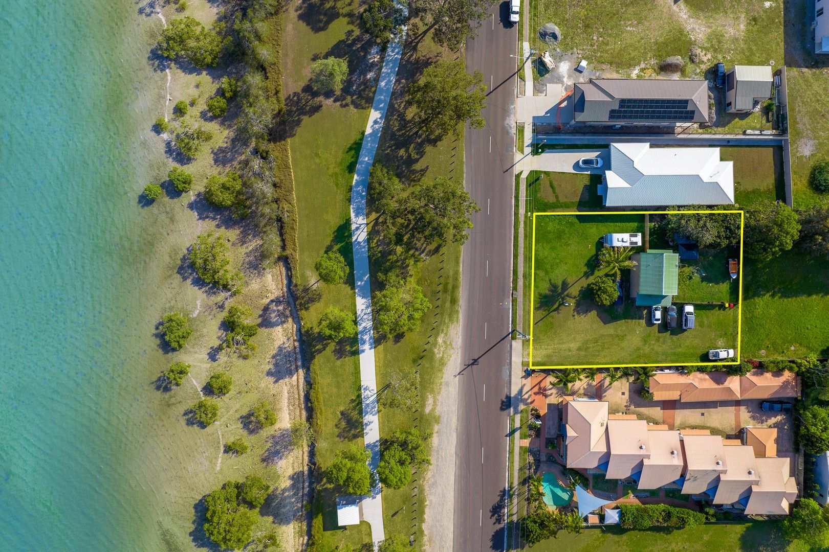 42 Esplanade, Tin Can Bay QLD 4580 Domain