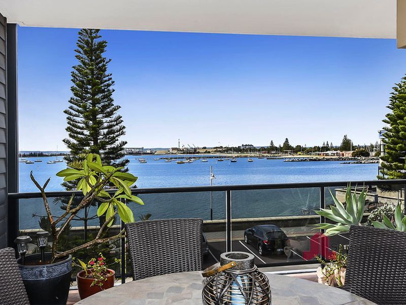 29/18 Bonnefoi Boulevard, Bunbury WA 6230, Image 2