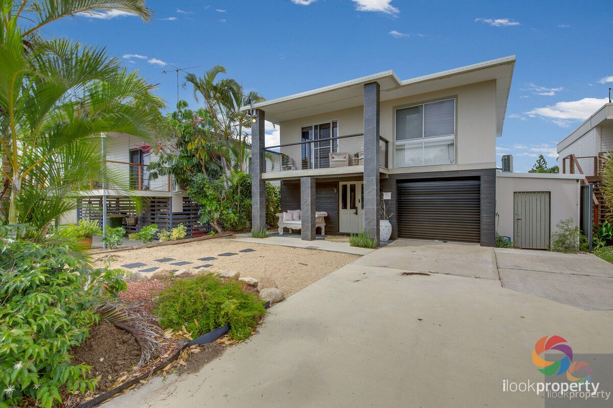 3 bedrooms House in 11 The Oaks Road TANNUM SANDS QLD, 4680