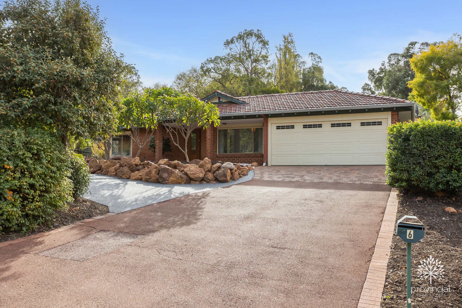 6 Lawnbrook Road East, Bickley WA 6076, Image 2