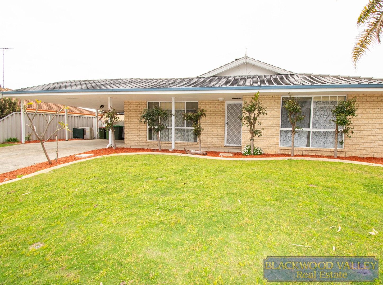 4 bedrooms House in 55 Millard Street EATON WA, 6232