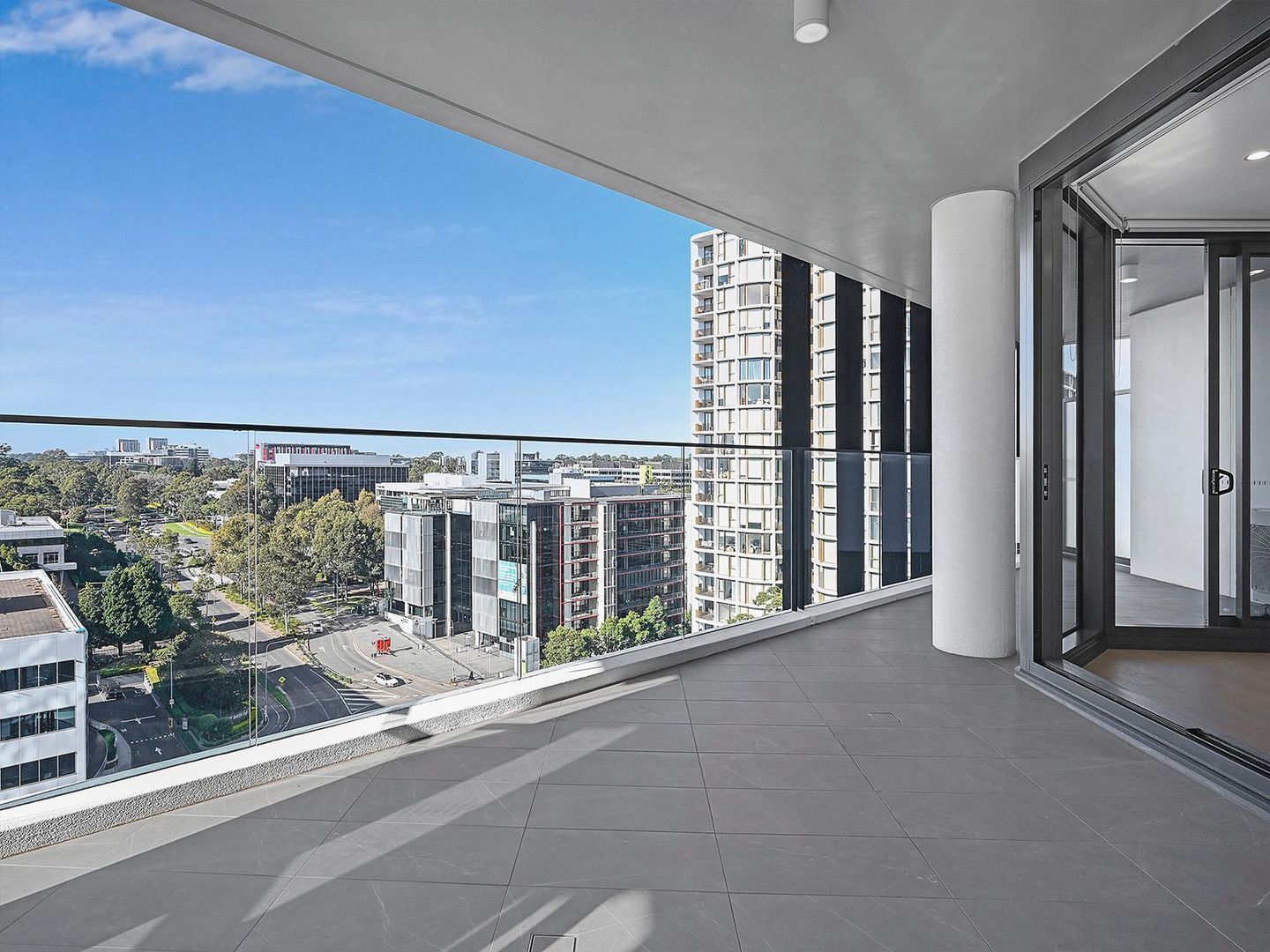 2 bedrooms Apartment / Unit / Flat in 1308D/101 Waterloo Road MACQUARIE PARK NSW, 2113