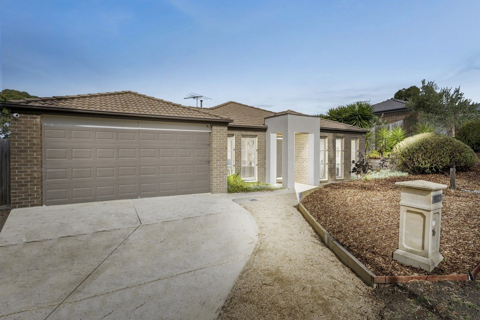 16 Longmire Court, Sunbury VIC 3429, Image 0