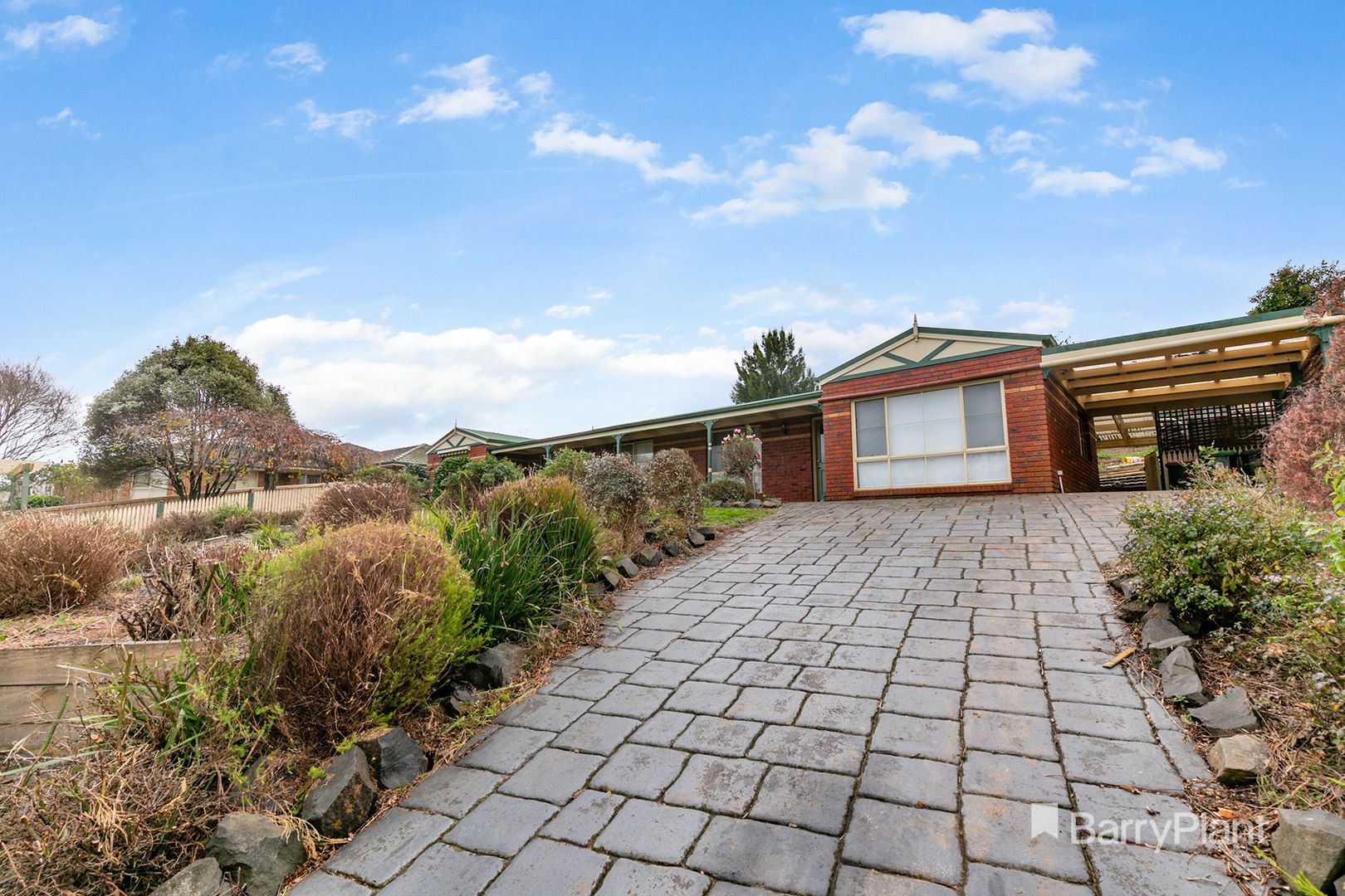 27 Burtonwood Court, Neerim South VIC 3831, Image 2