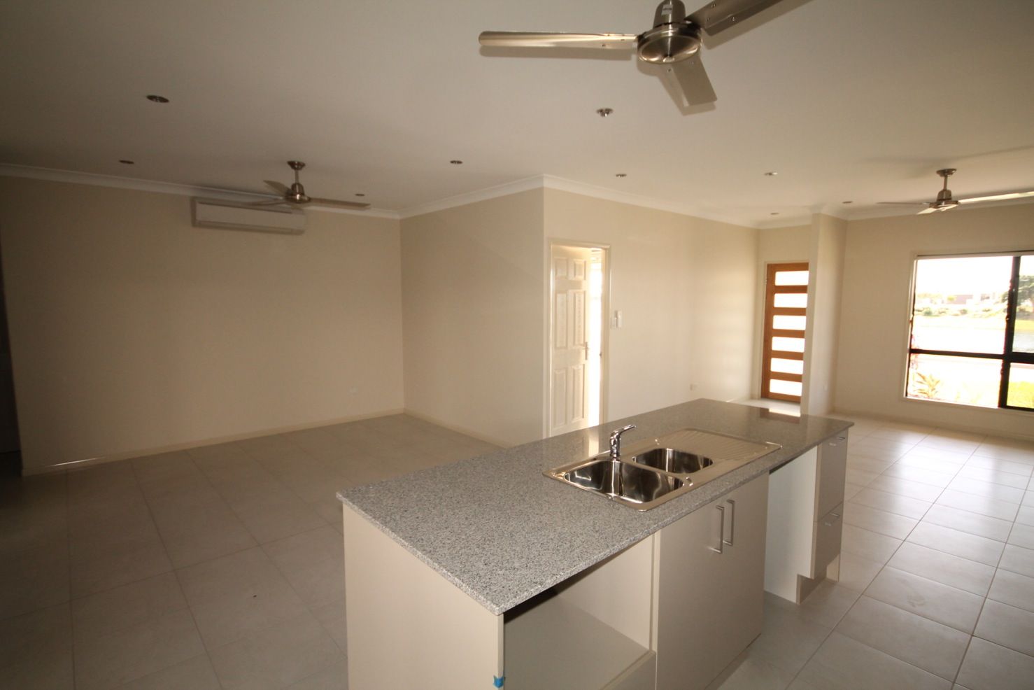 Harkness Parade, Idalia QLD 4811 4 beds house for Rent, 580