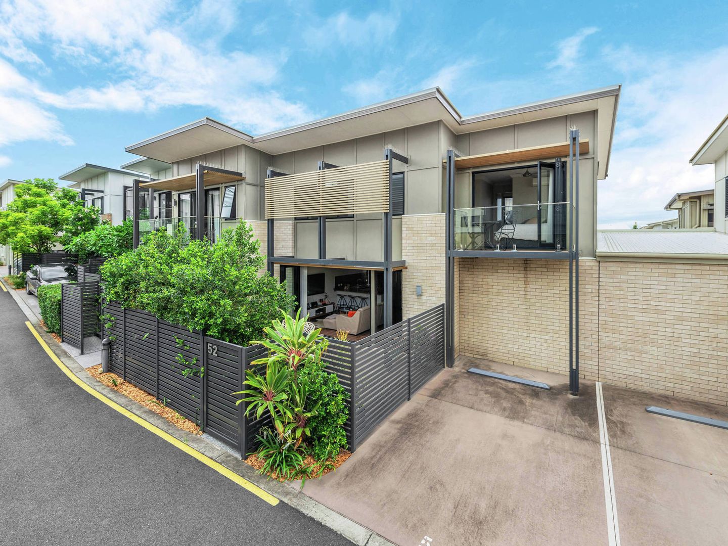 52/1914 Creek Road, Cannon Hill QLD 4170 Domain